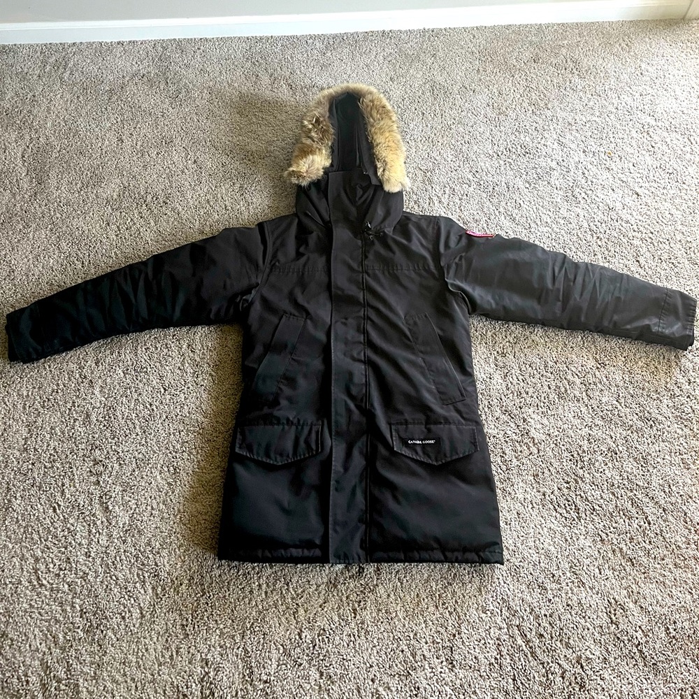 Black Canada goose coat size small